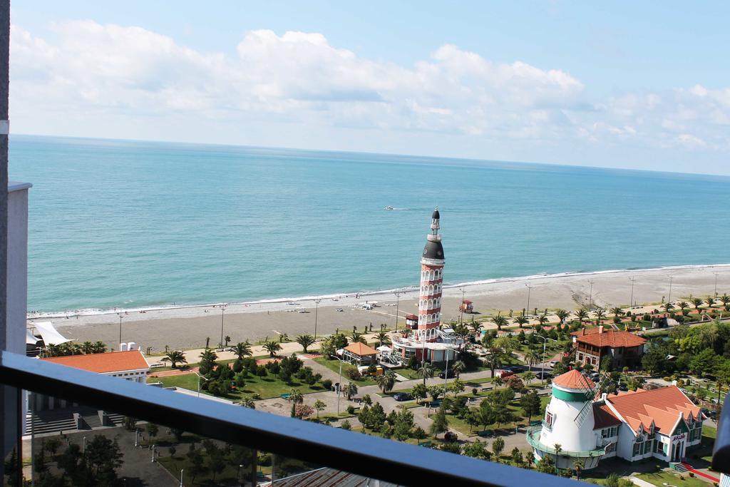 Apartments On Horizon Батумі Екстер'єр фото